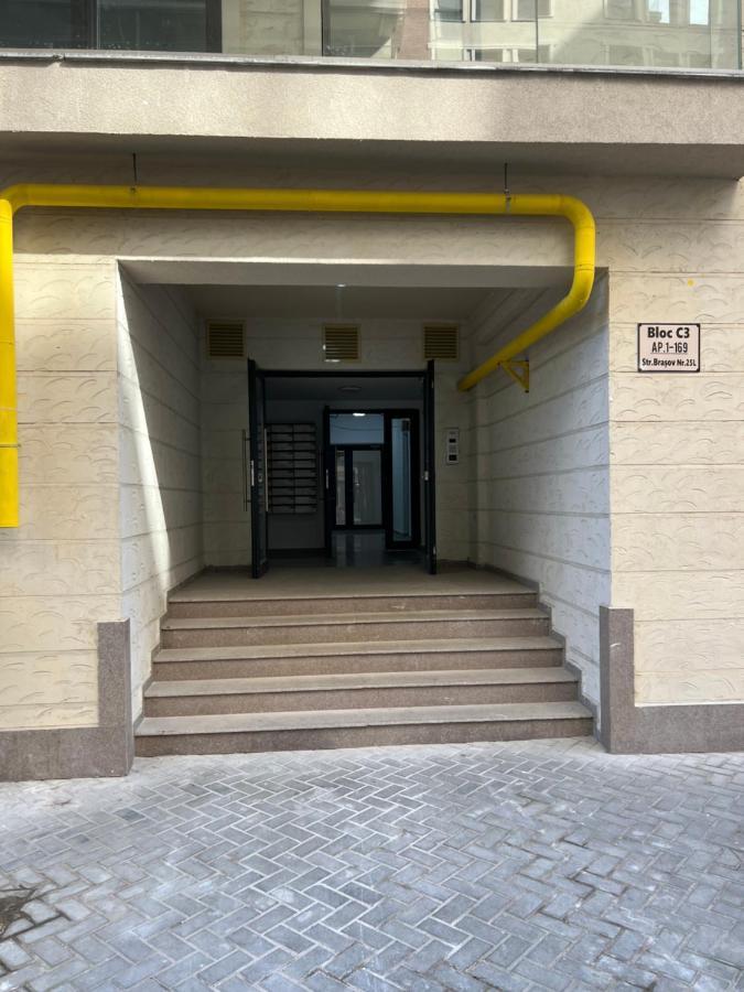 بوخارست Sweety Relaxing Apartment No 135 المظهر الخارجي الصورة